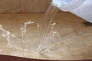 怀仁漏水维修 免砸砖防水材料该如何施工